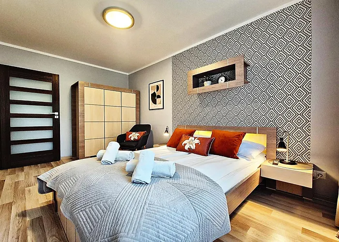 Apartamenty Sun&Fun Rezydencja Pod Debami Nad Lomnica 1B I 2B- Blisko Centrum, Dworca Pkp, Sklepow W Otoczeniu Zieleni