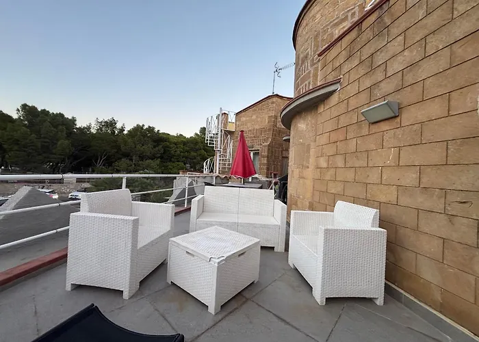 Ashur Apartments