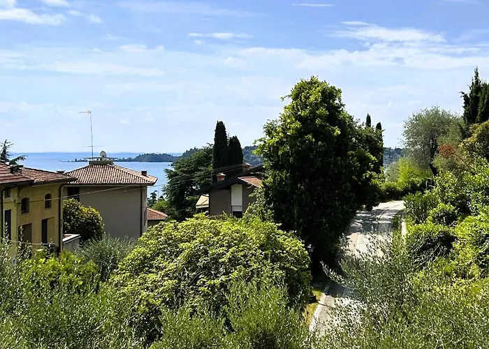Valle Fiorita 42 - Lake View Studio