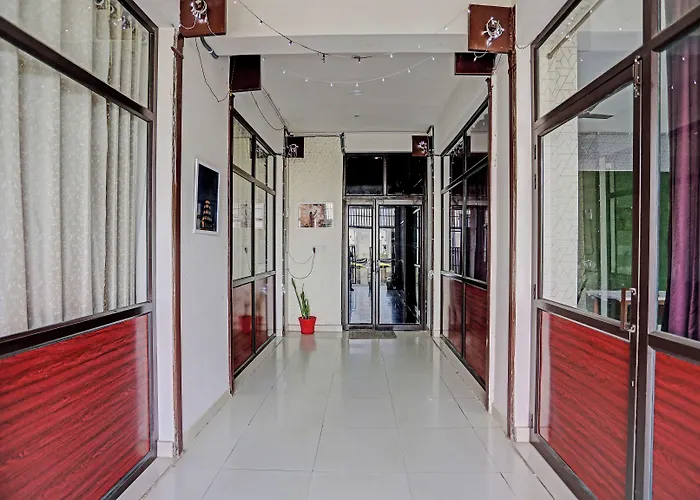 Shree Hotel