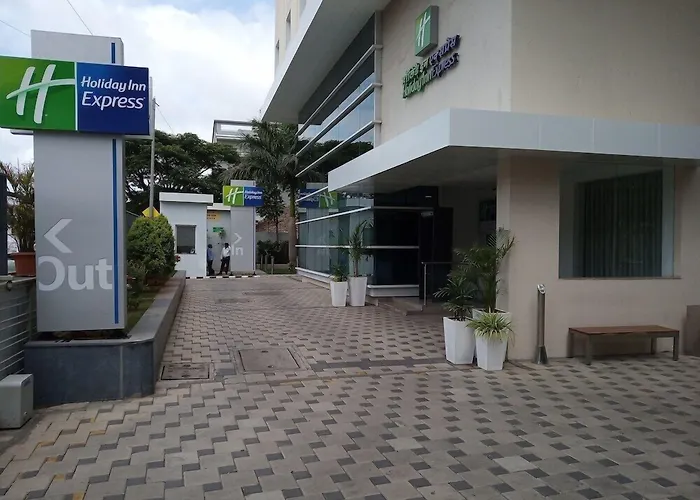 Holiday Inn Express Pune Pimpri By Ihg