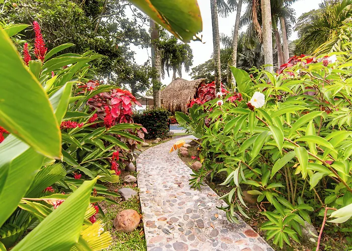 Portales Del Tayrona Garden Hotel