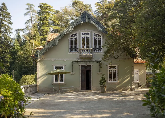 The Grove Houses
