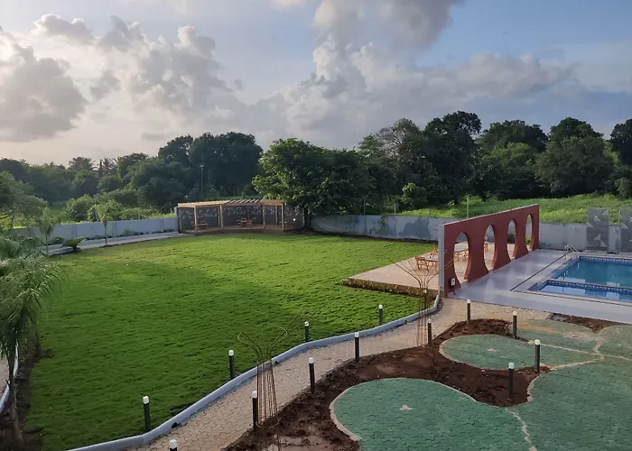 Pushp Vatika Resort & Lawns
