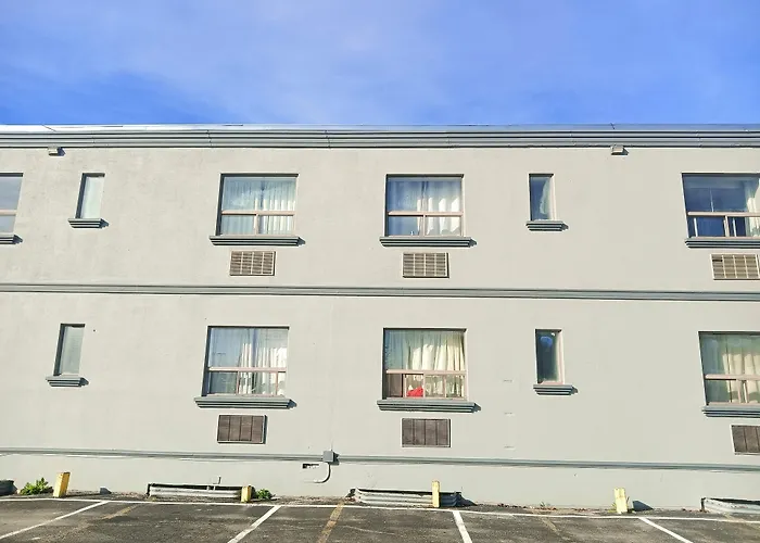 London Residency Inn