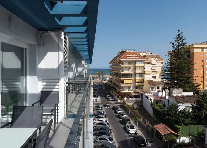 Sur Suites La Dorada, Centricos Soleados A Pocos Metros De La Playa Y Con Parking Opcional