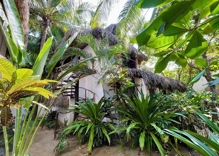 Hotel Descalzo - Adults Only - Beachfront