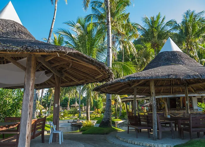 Caluwayan Palm Island Resort & Restaurant