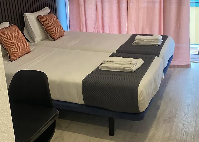 Marinha Garden Inn - Al