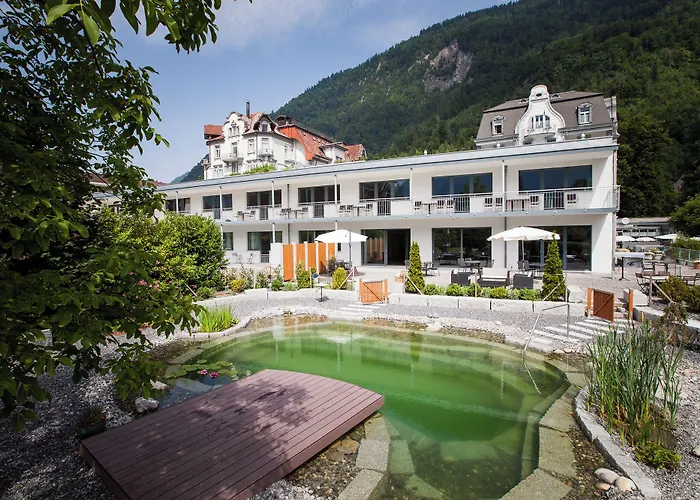 Carlton-Europe Vintage Adults Hotel