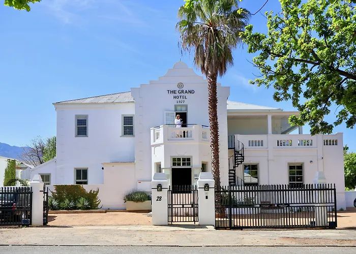 The Grand Hotel Robertson