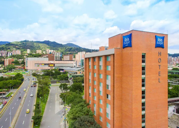 Ibis Budget Medellin Itaguei Metro