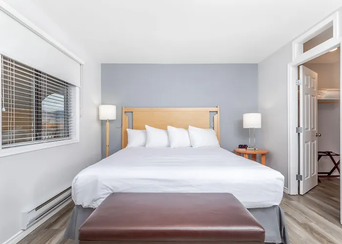 Westridge Motor Inn