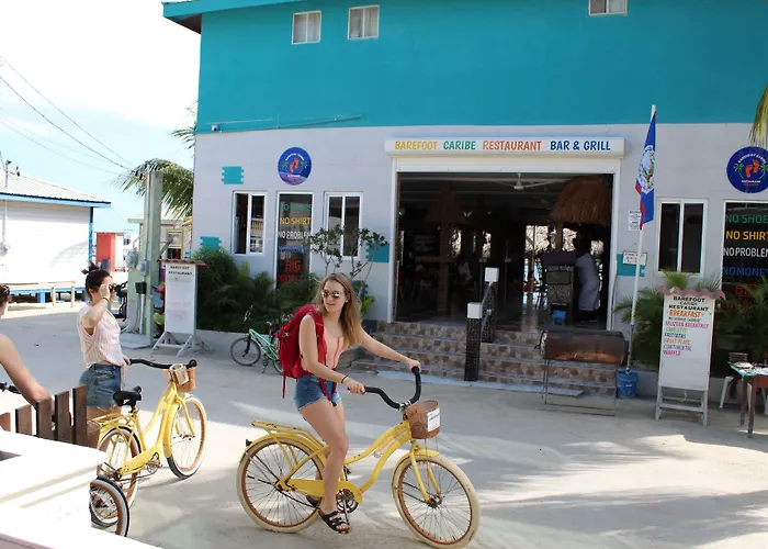 Barefoot Caye Caulker Hotel