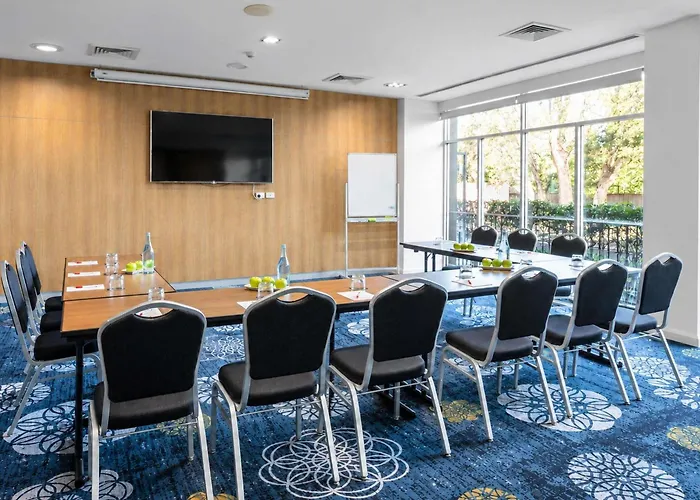 Mercure Sydney St Leonards