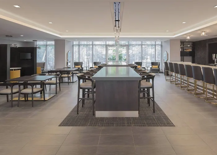 Courtyard By Marriott Halifax Dartmouth