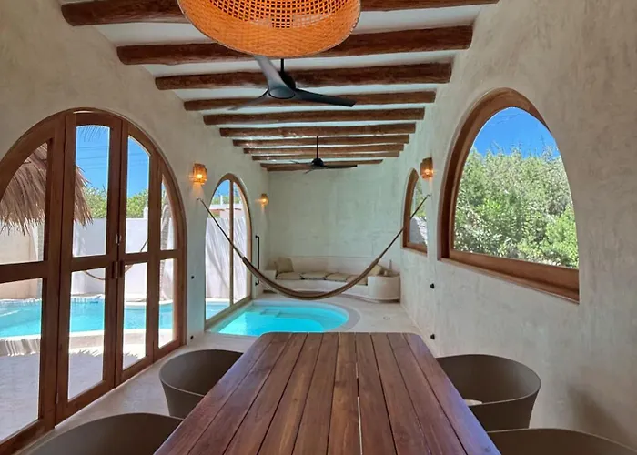 Private House With Salt Water Pool - Casa Privada Con Piscina Salada-Casa Cacahuate Holbox