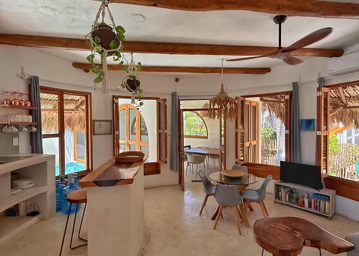 Private House With Salt Water Pool - Casa Privada Con Piscina Salada-Casa Cacahuate Holbox