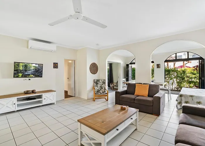 Privately Managed Apartments In Mango Resort Palm Cove