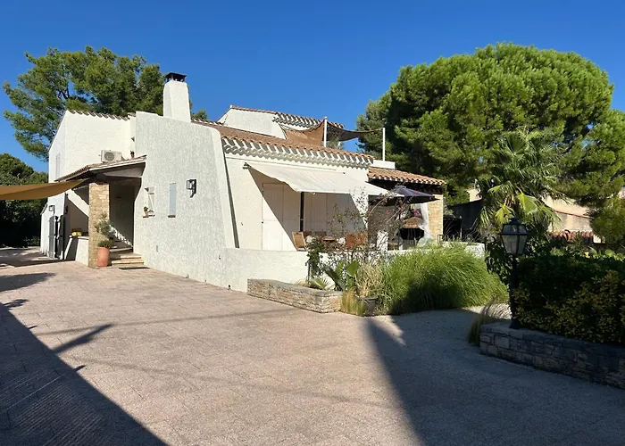 Villa Les 3 Lumieres 8-10 Personnes, Clim, Piscine A Proximite Des Plages