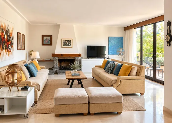 Gran Casa Begur: Family-Friendly Villa with Private Pool