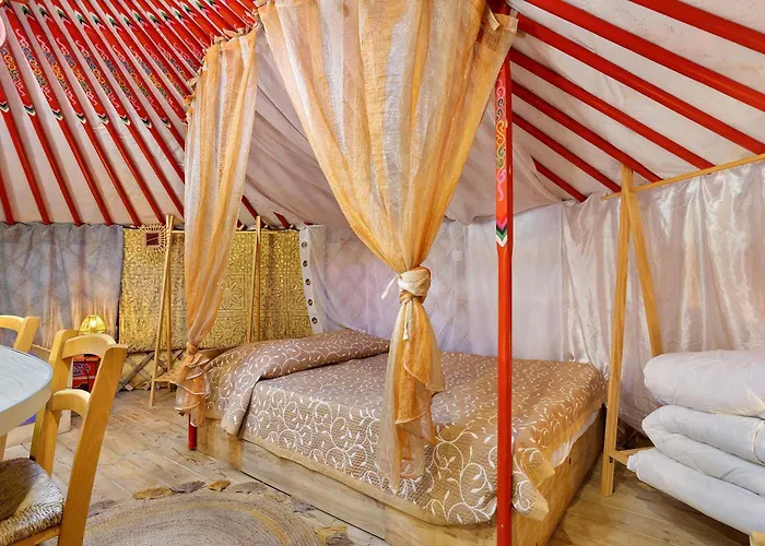 Yourte Avec Bain Nordique