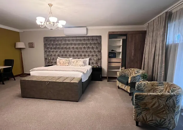 One O Eight Boutique Hotel
