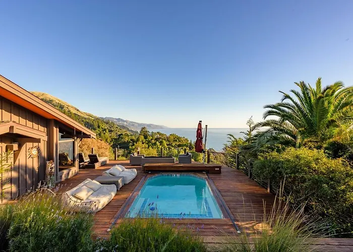 5 Acres Pool/Spa, Walk To All Big Sur Has To Offer