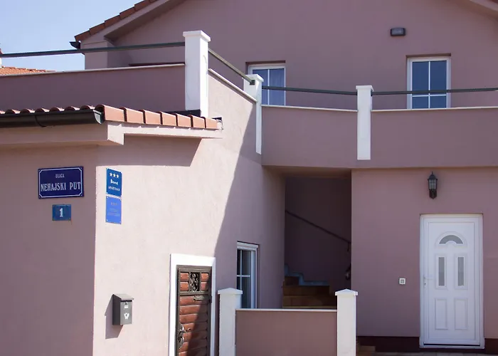 Bmb Apartments