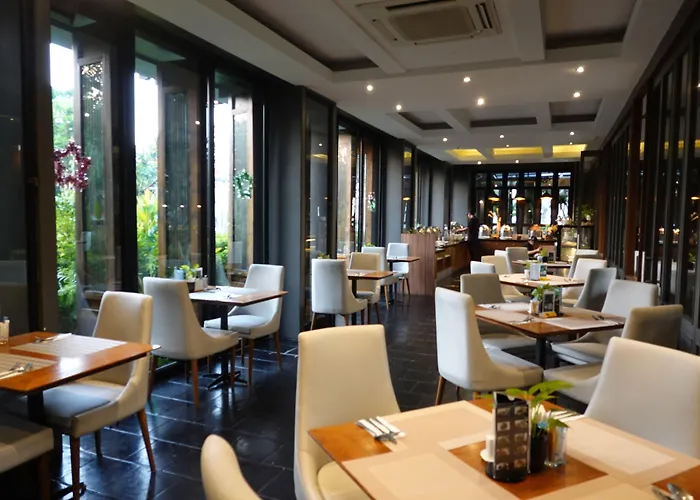 Marine Beach Hotel Pattaya - Sha Plus