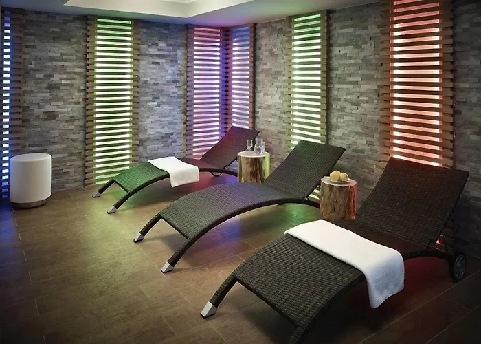 Color Home Suite Apartments