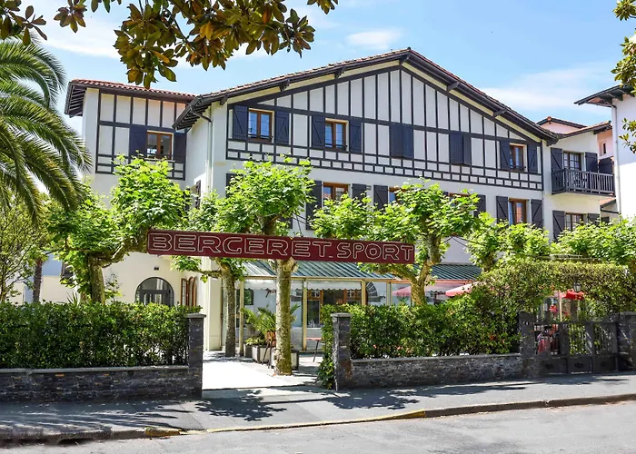 Logis Hotel & Restaurant Bergeret Sport