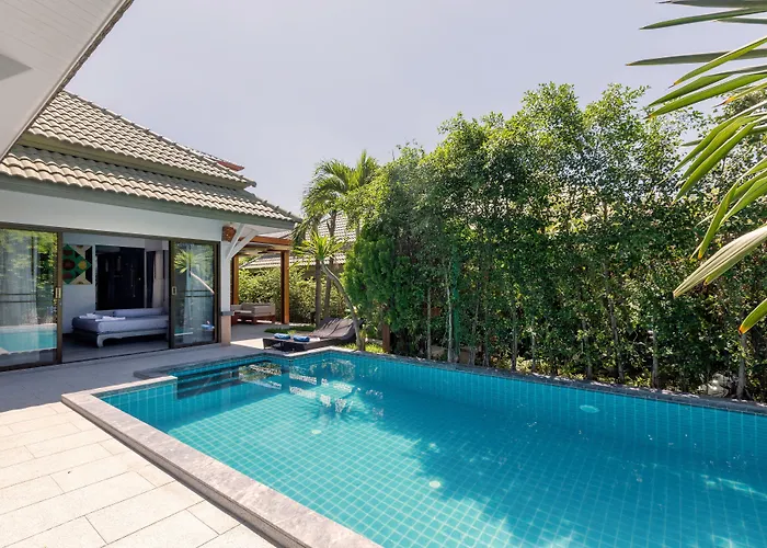 Karon Beach Pool Villa - Sha Extra Plus