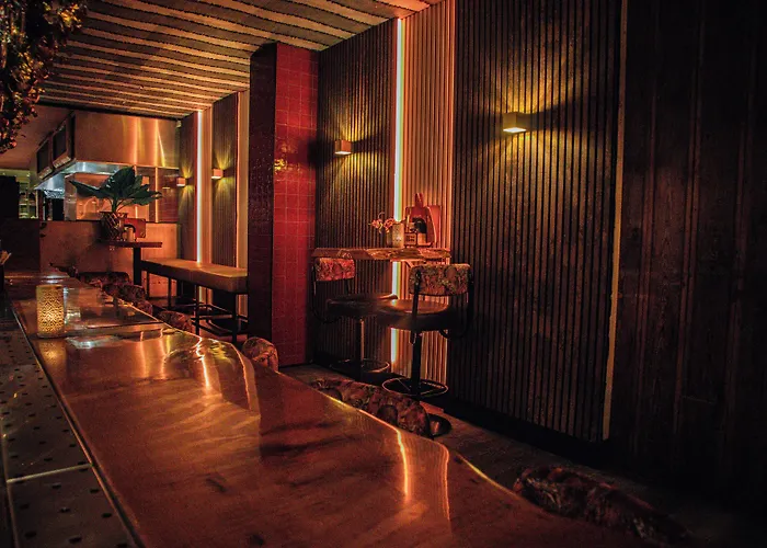 Manzo'S Suites