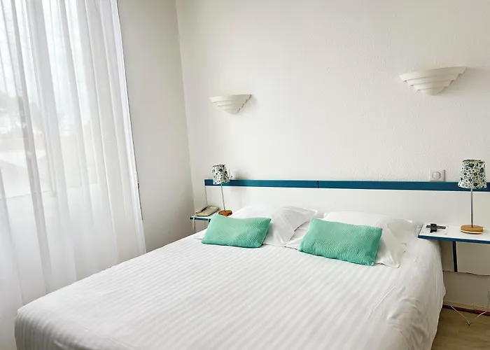 Hotel Orange Marine