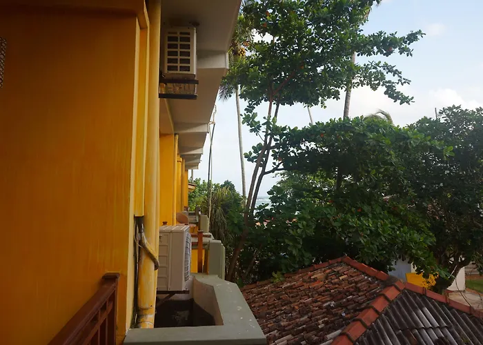 Thaproban Beach House