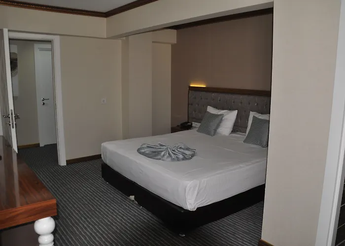 Grand Sera Hotel