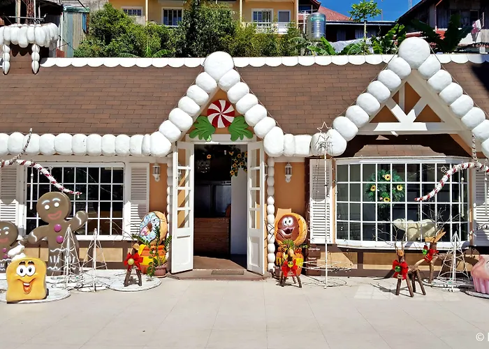 Newtown Plaza Hotel