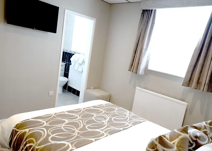 Doric Hotel