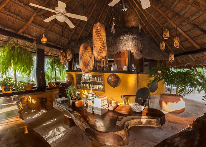 Beachfront Hotel La Palapa - Adults Only