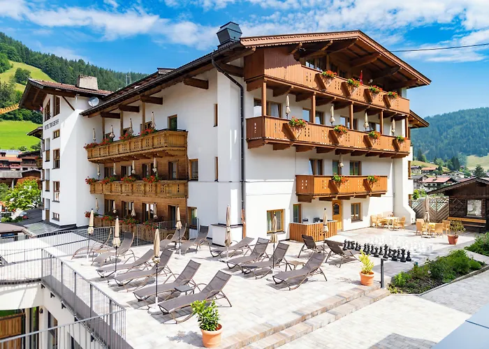 Landhotel Tirolerhof - Wildschoenau - Premium Card Im Sommer
