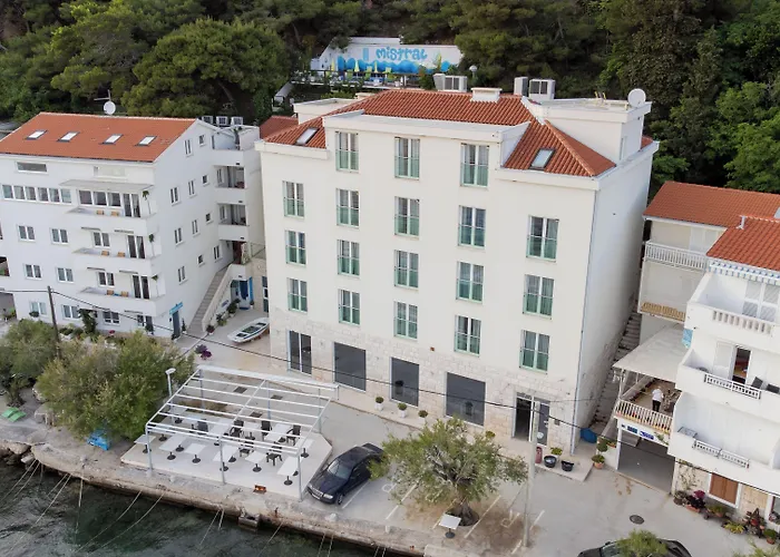 Hotel Pleter