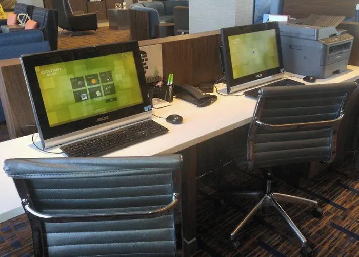 Courtyard By Marriott Winnipeg Airport