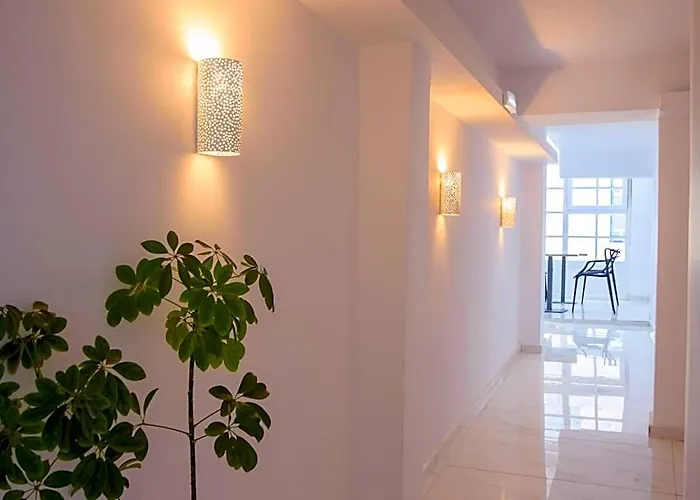 Nama Hotel Tinos