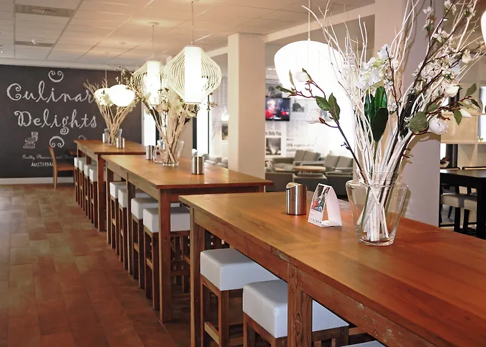 Holiday Inn Express Amsterdam - Schiphol By Ihg