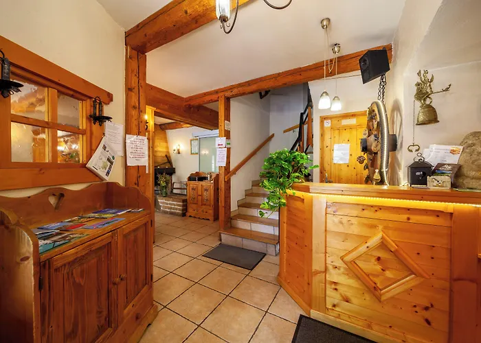 Auberge Des Montauds - Hotel & Restaurant