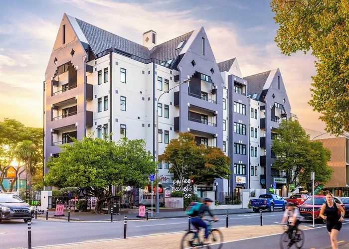 Hotel Give