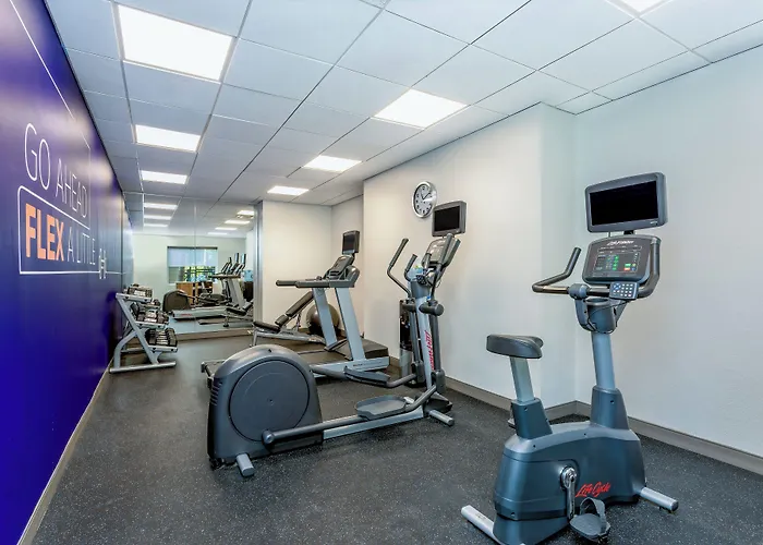 Holiday Inn Express & Suites Palm Coast - I-95