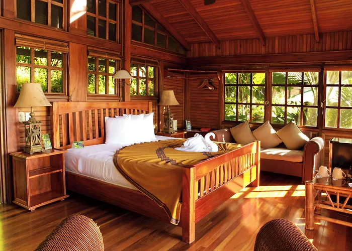 Aguila De Osa Rainforest Lodge