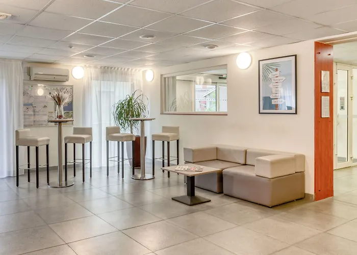 Zenitude Hotel-Residences Beziers Centre